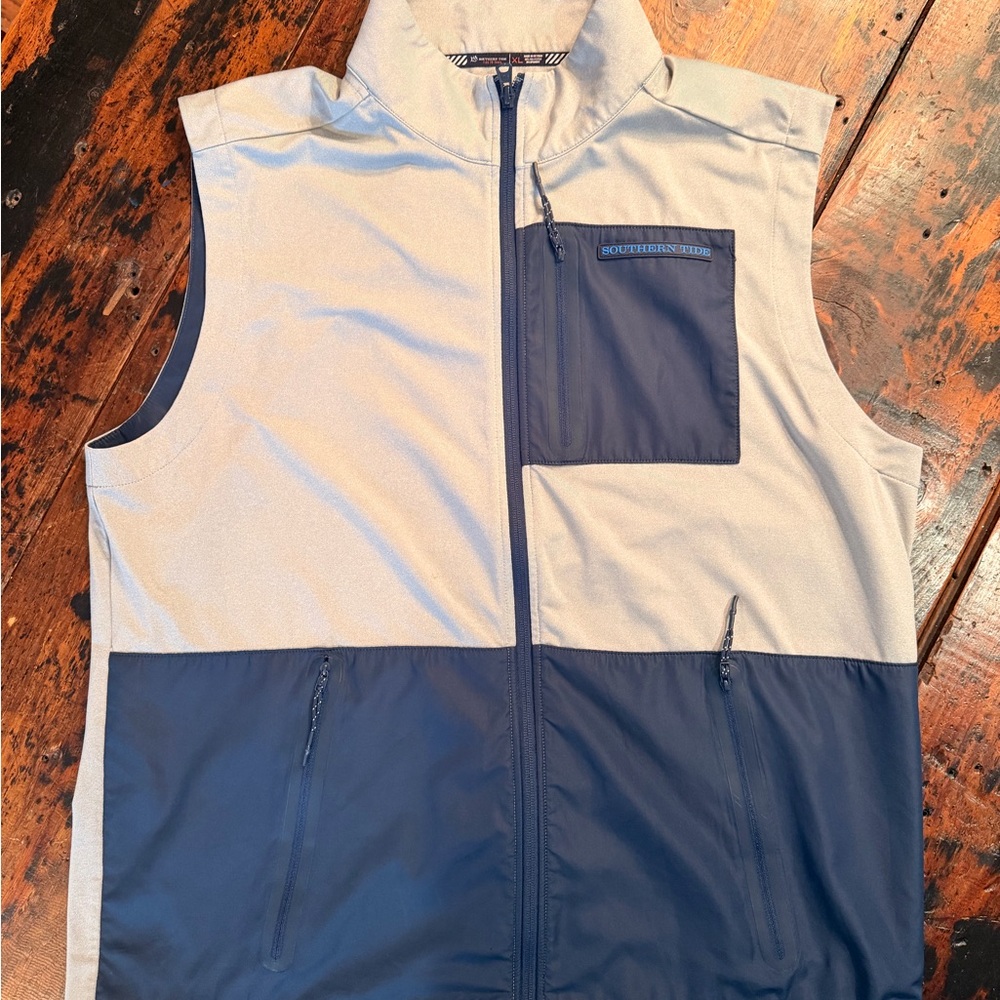 Southern Tide Two-Tone Blue and Gray Vest
